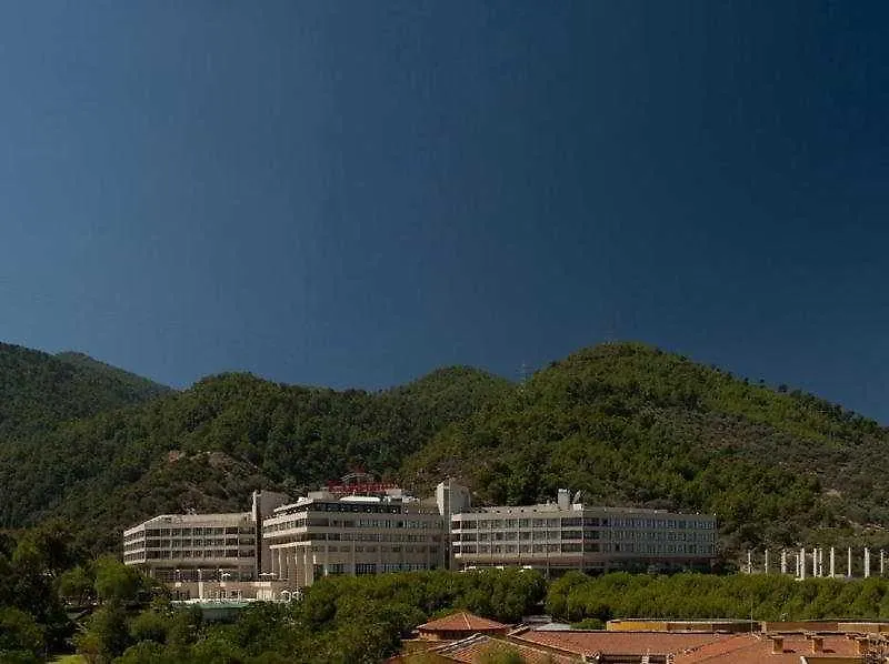 Kaya Izmir Thermal & Convention Station touristique